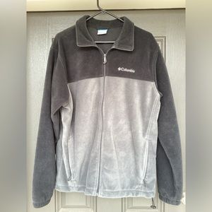 Columbia Steens Mountain Full Zip 2.0 Fleece Jacket for perfect amount of warmth